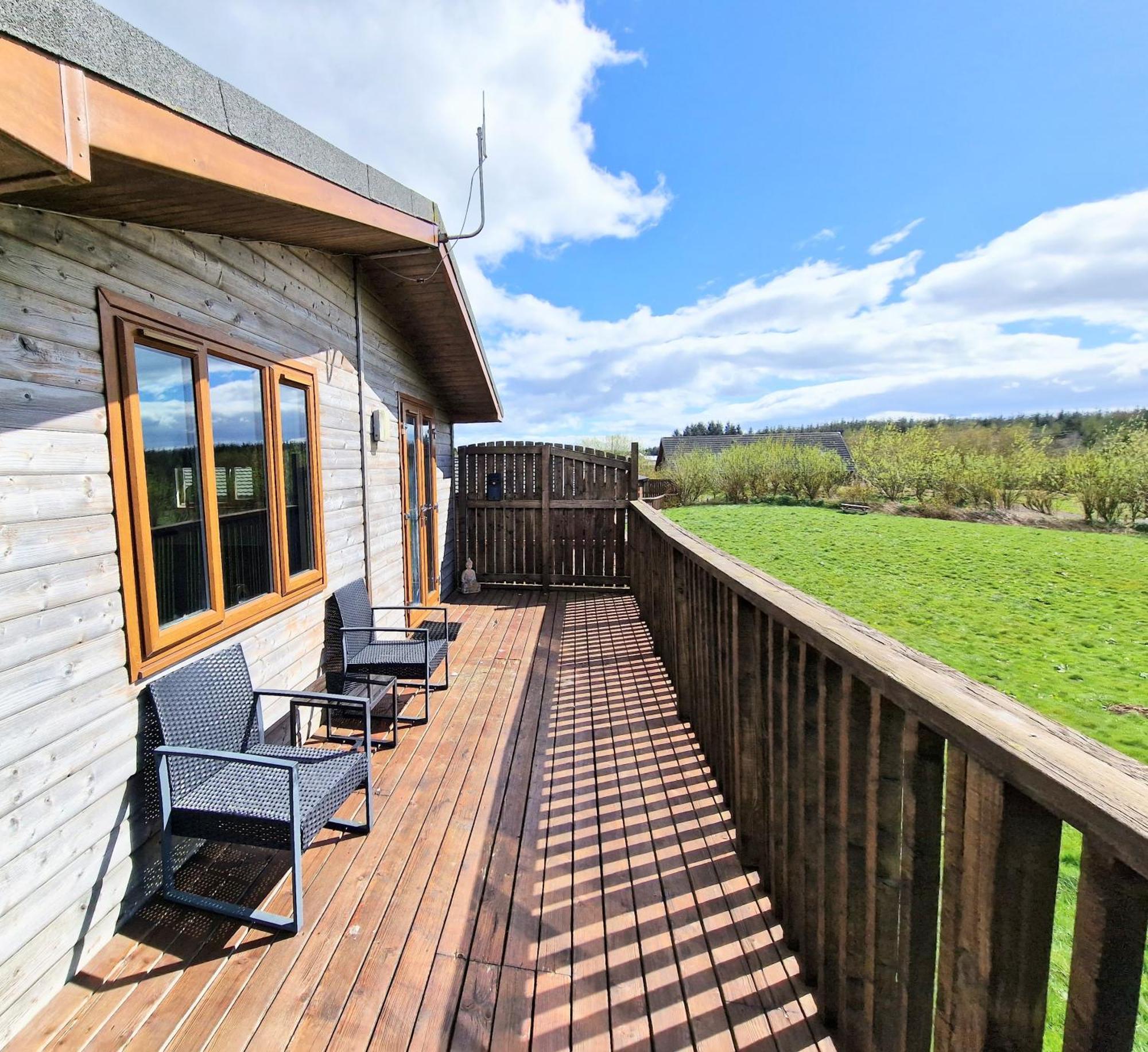 Villa Lomond 4 With Private Hot Tub - Fife - Loch Leven - Lomond Hills Kelty Exterior foto